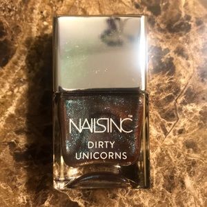 NEW nails inc ‘dirty unicorn’ shake that tail